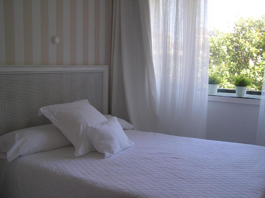 Hotel Central By Myhousespain Gijón Værelse billede